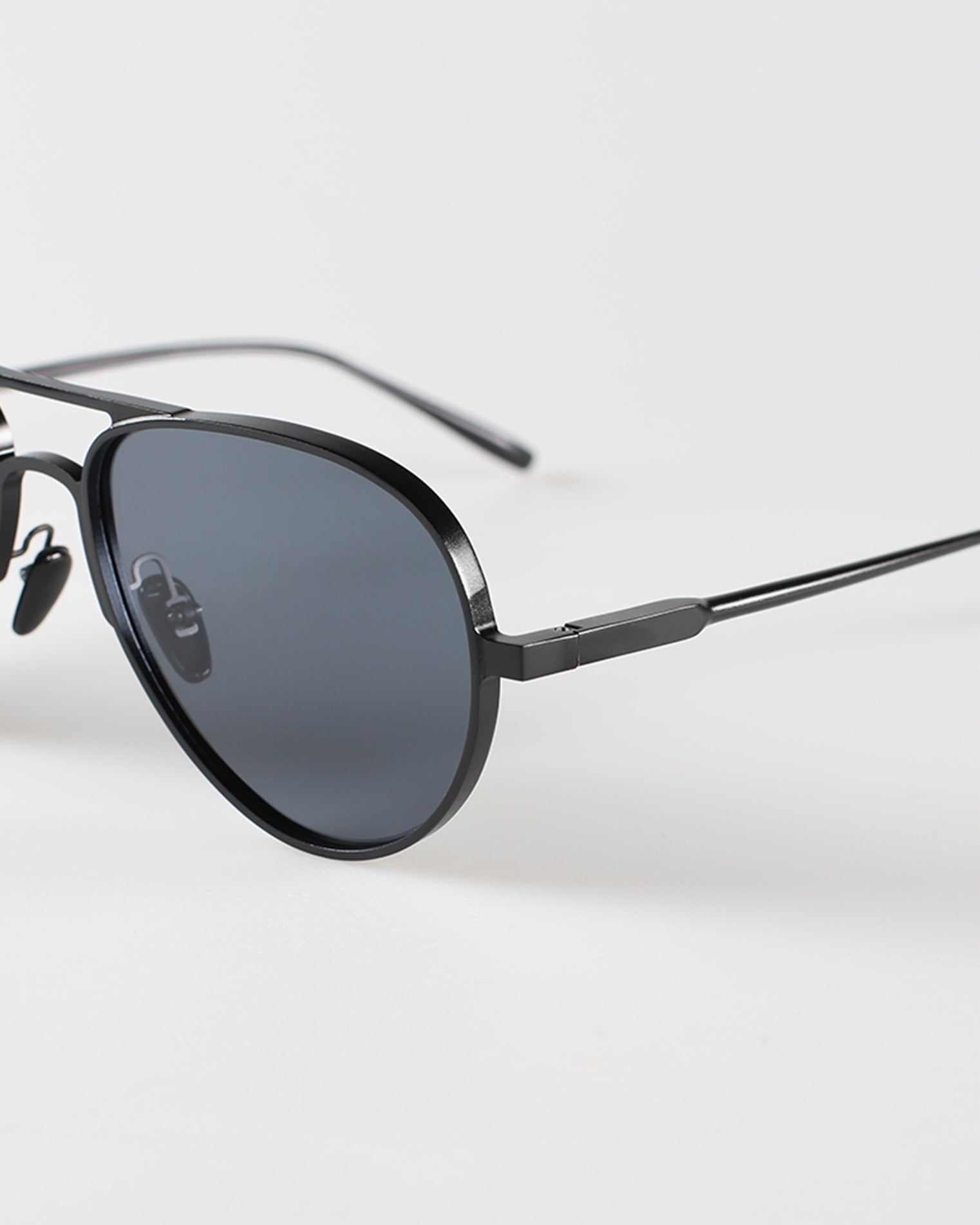 Men's Aviator Sunglasses, Durable Metal & Polarized
